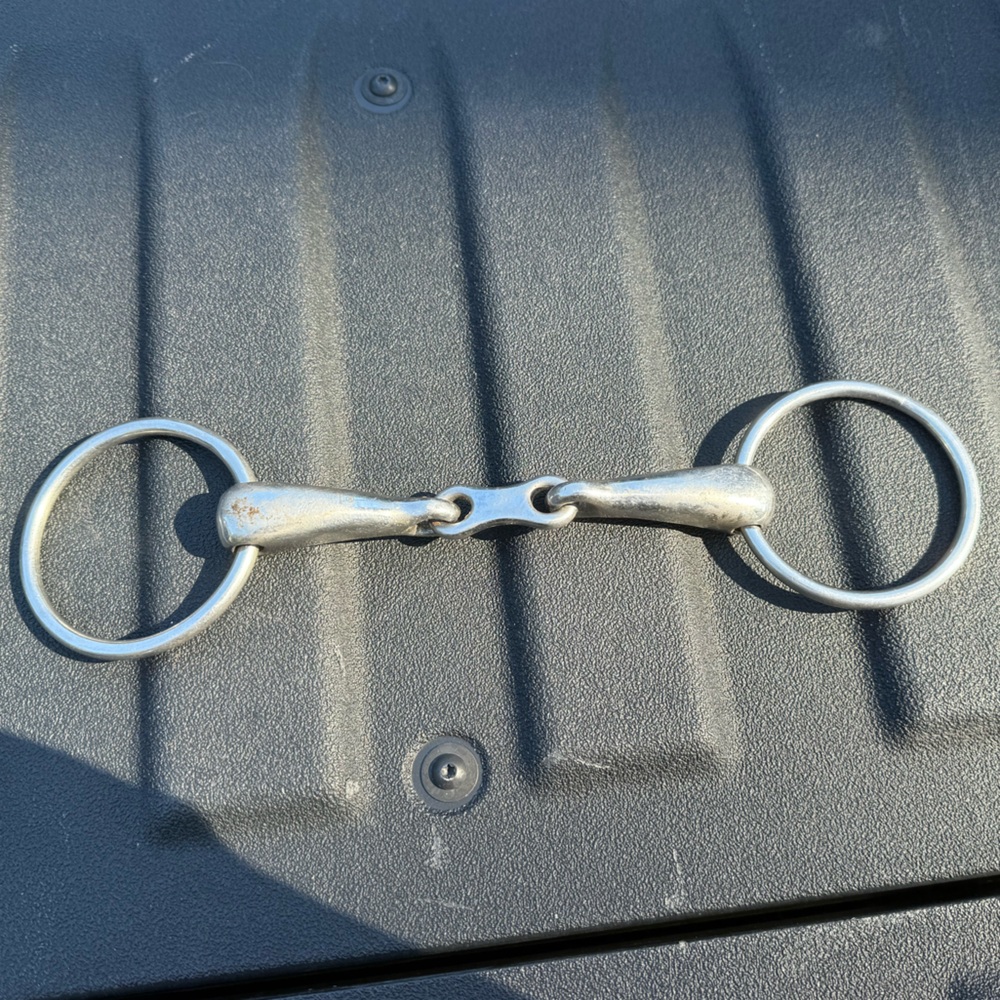 Loose ring snaffle but